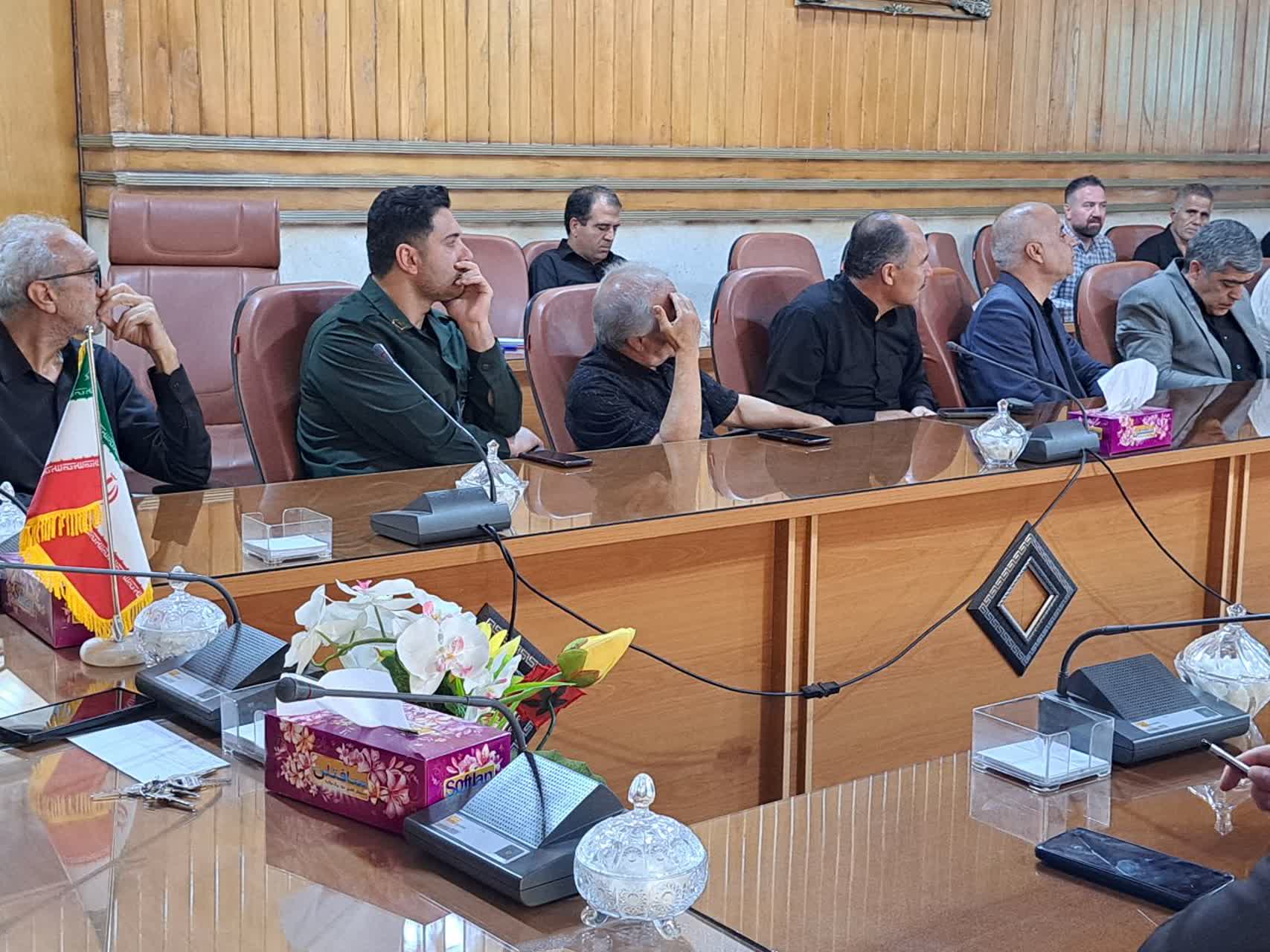 دستگاه های متولی ورزش و جوانان باید با همکاری یکدیگر برنامهای دقیق برای اوقات فراغت جوانان تدوین کنند تا کارها به صورت منسجم و هدفمند پیش برود