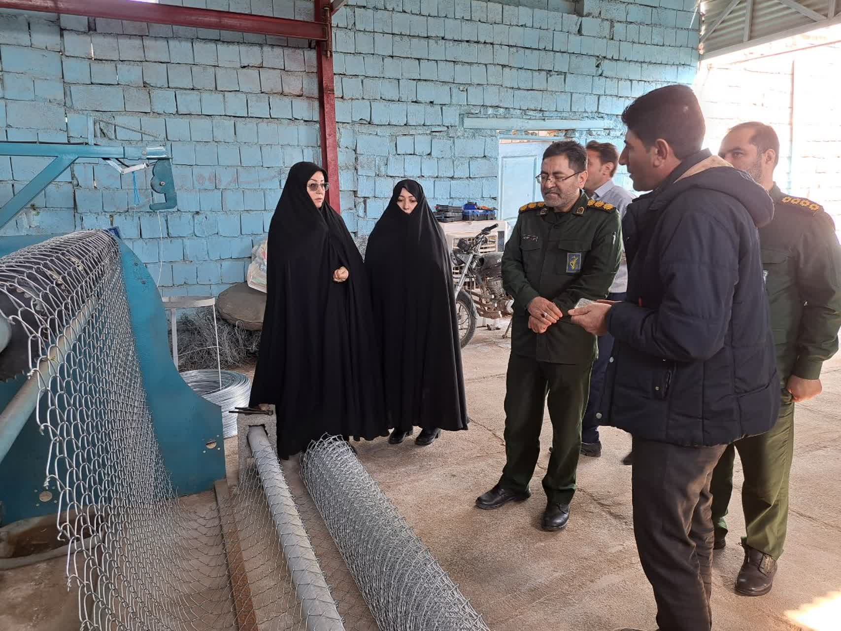 از تولیدات داخلی و اشتغال‌زایی در مناطق روستایی حمایت می شود