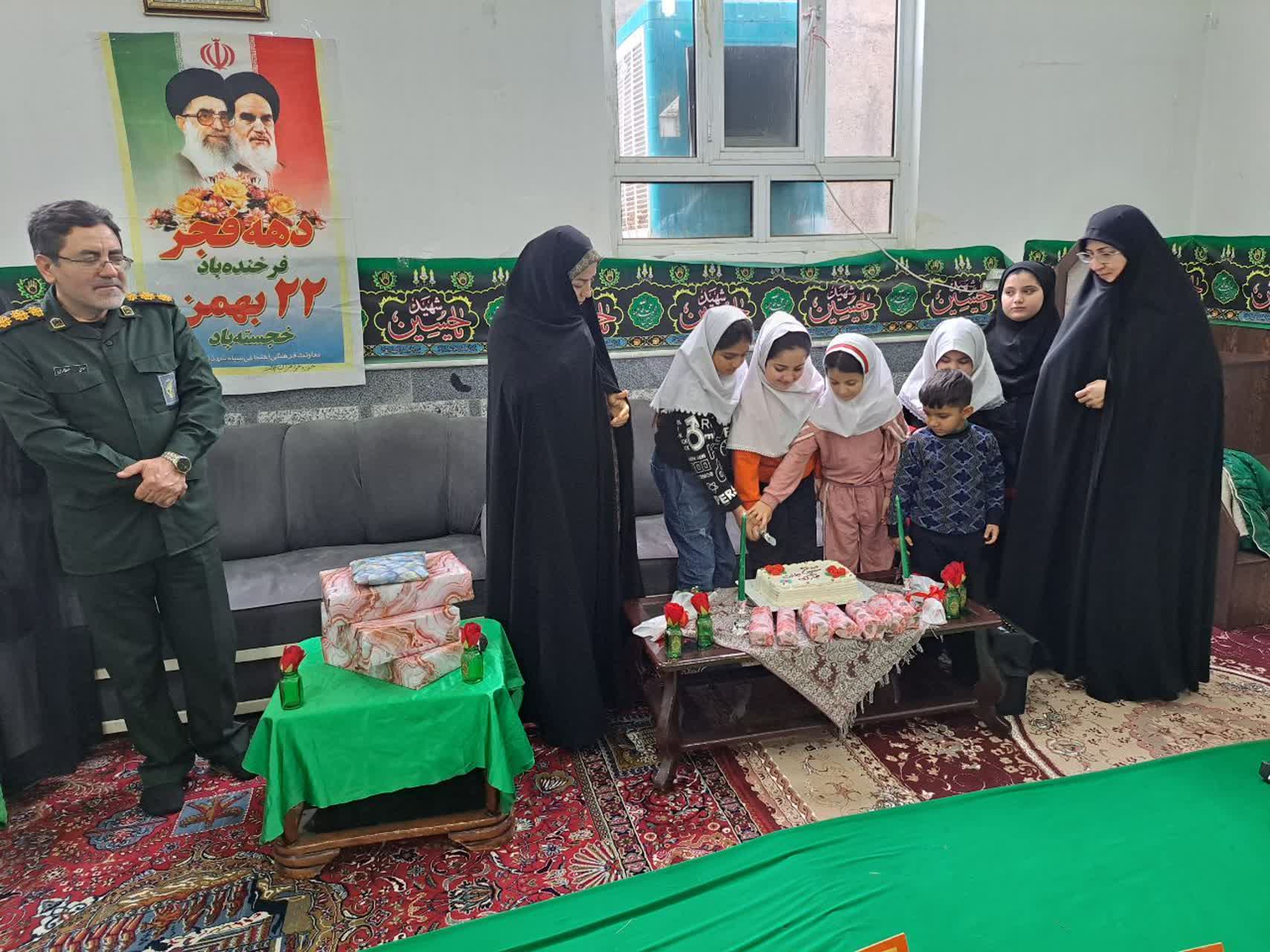 جشنواره غذاهای سنتی و نمایشگاه صنایع دستی بانوان کارآفرین پلدشت برگزار شد