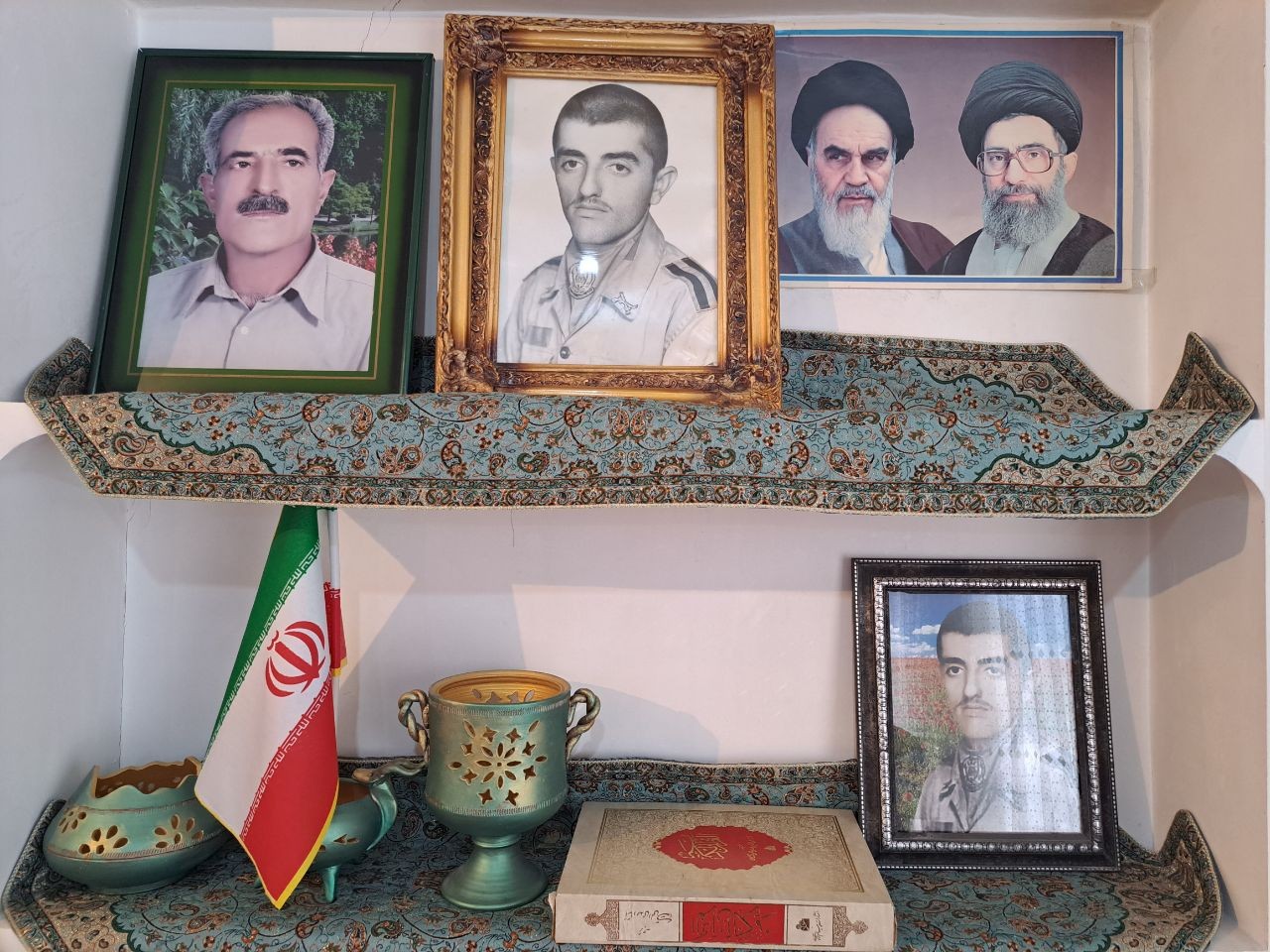 دیدار فرماندار شهرستان پلدشت با خانواده معزز شهید محسن قوردویی میلان