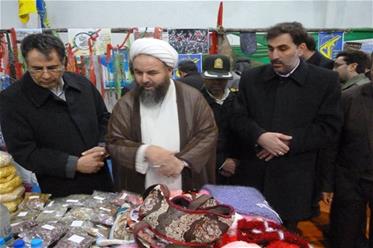 افتتاح نمایشگاه دستاوردهای انقلاب