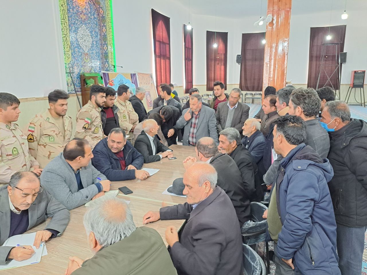 تشکیل میز ارتباطات مردمی در مسجد جامع روستای شهرک ارس