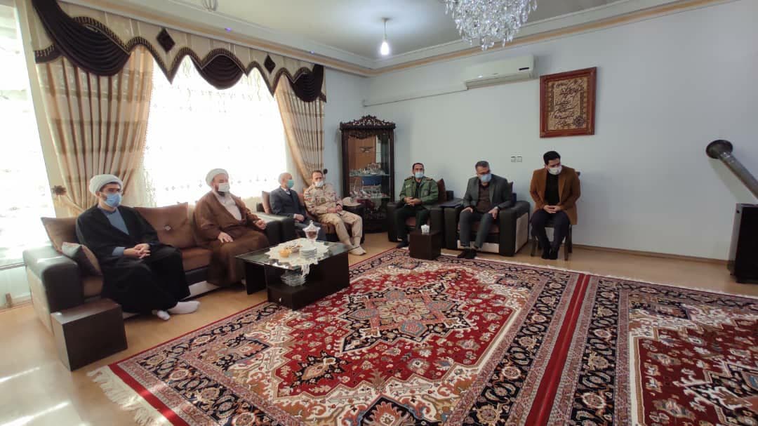 دیدار و دلجویی فرماندار از جانبازان سرافراز شهرستان پلدشت