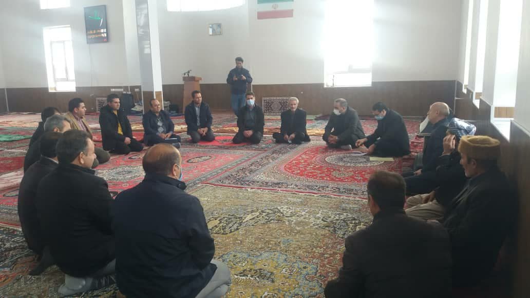 بازدید فرماندار پلدشت از روستاهای بخش مرکزی شهرستان و دیدار چهره به چهره با مردم
