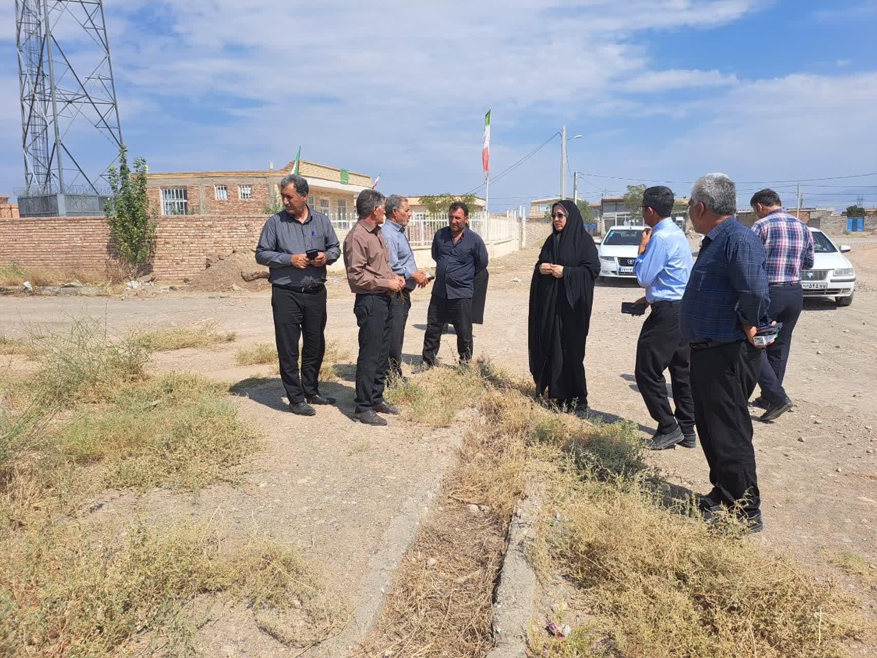 بازدید فرماندار پلدشت از دهیاری و زیرساختهای روستای شهرک میلاد