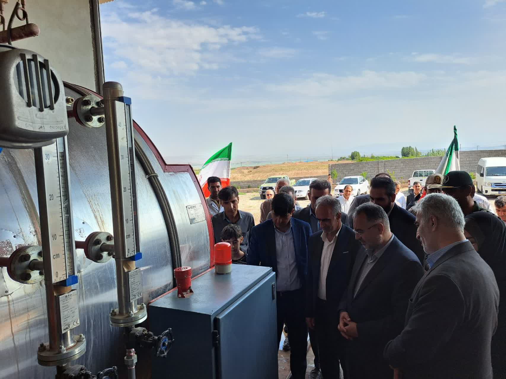 بهره‌برداری از کارخانه 2 هزار تنی تولید پودر ماهی در شهرستان پلدشت
