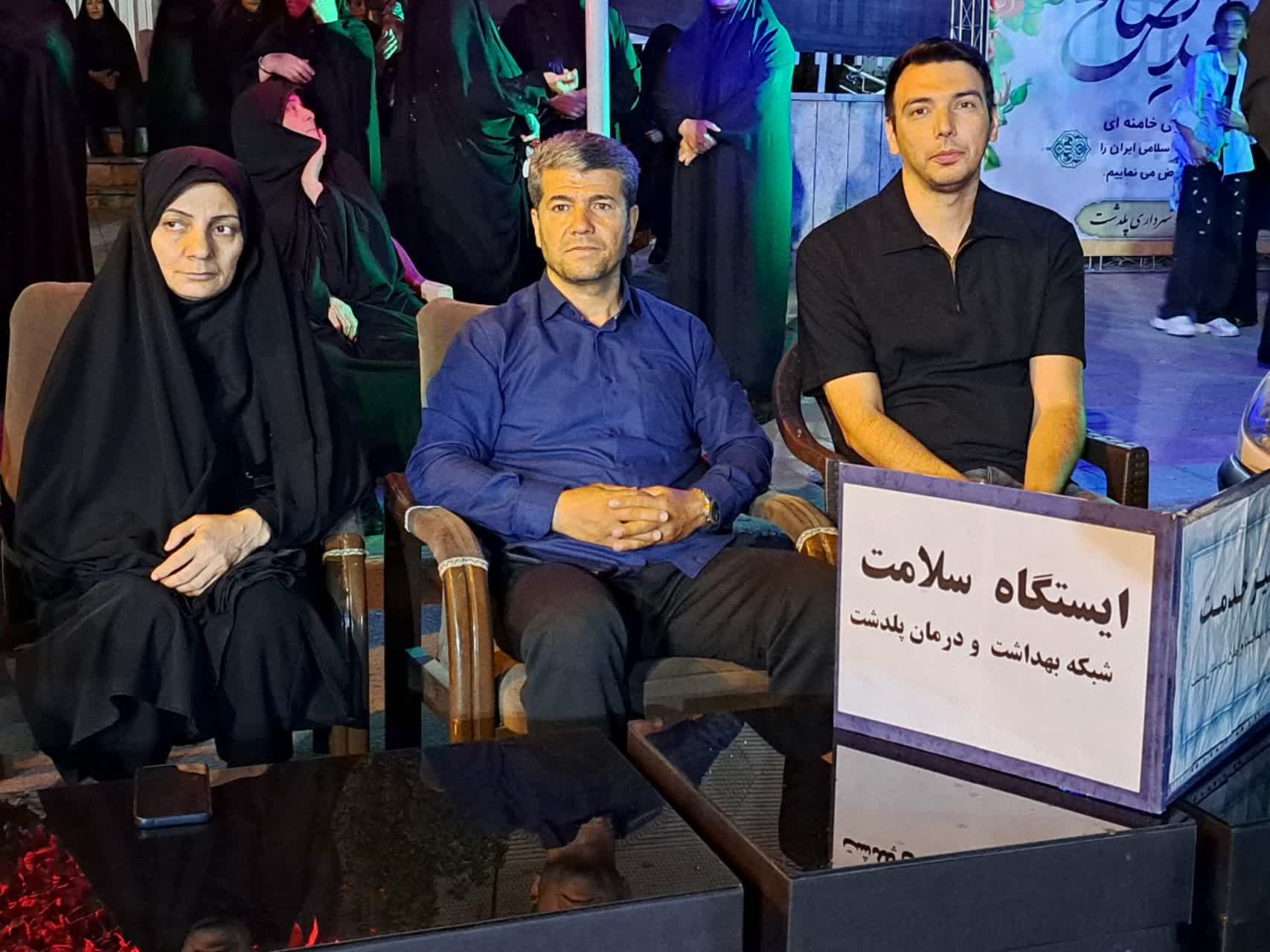برگزاری میز ارتباطات مردمی و شورای مدیریت محلهمحور با حضور فرماندار شهرستان پلدشت