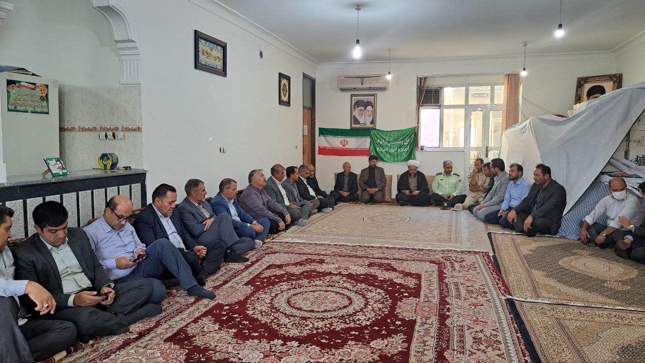 دیدار معاون هماهنگی امور عمرانی استاندار آذربایجان غربی با امام جمعه شهرستان
