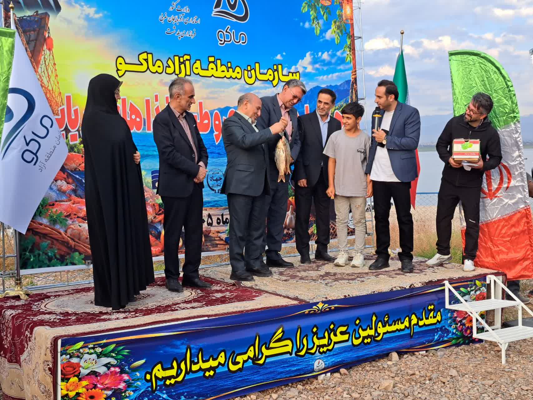 گزارش تصویر/ جشنواره خانوادگی ماهی‌گیری در پلدشت برگزار شد
