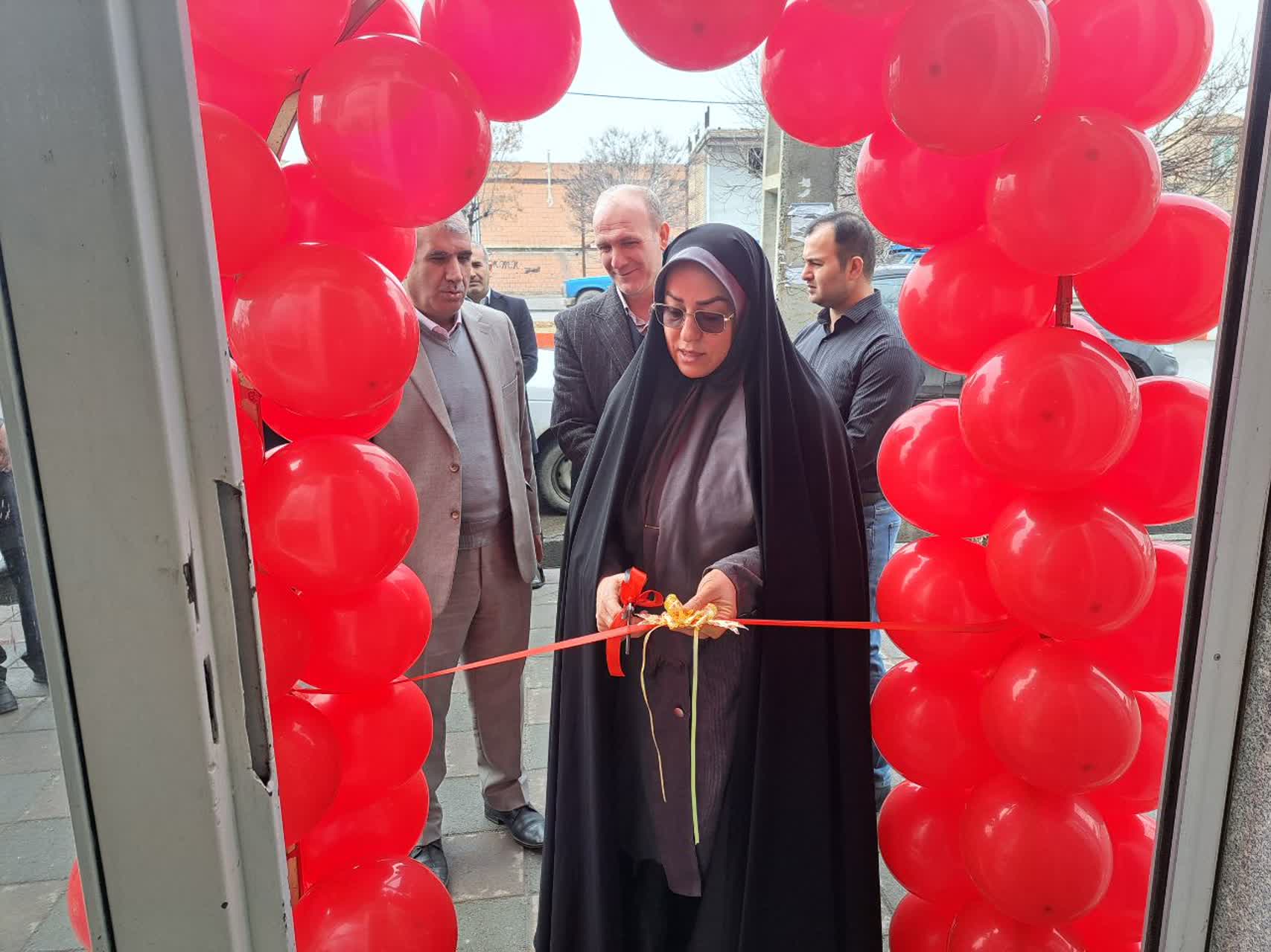 آزمایشگاه تعیین ماهیت در پلدشت افتتاح شد