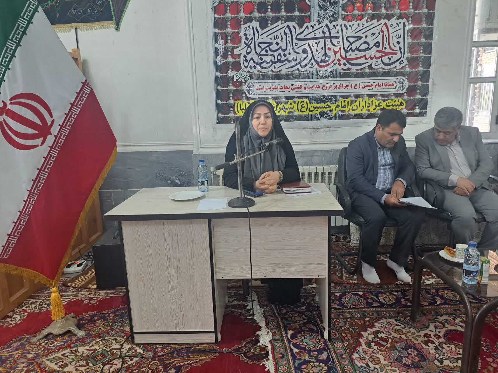 نشست هم اندیشی شورای اداری شهرستان پلدشت با معتمدین شهر نازک