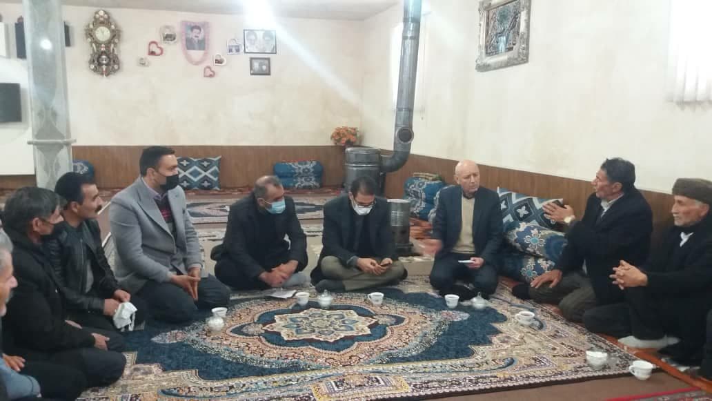 بازدید فرماندار پلدشت به همراه معاون سیاسی، امنیتی و اجتماعی و بخشدار مرکزی از روستاهای شهرستان