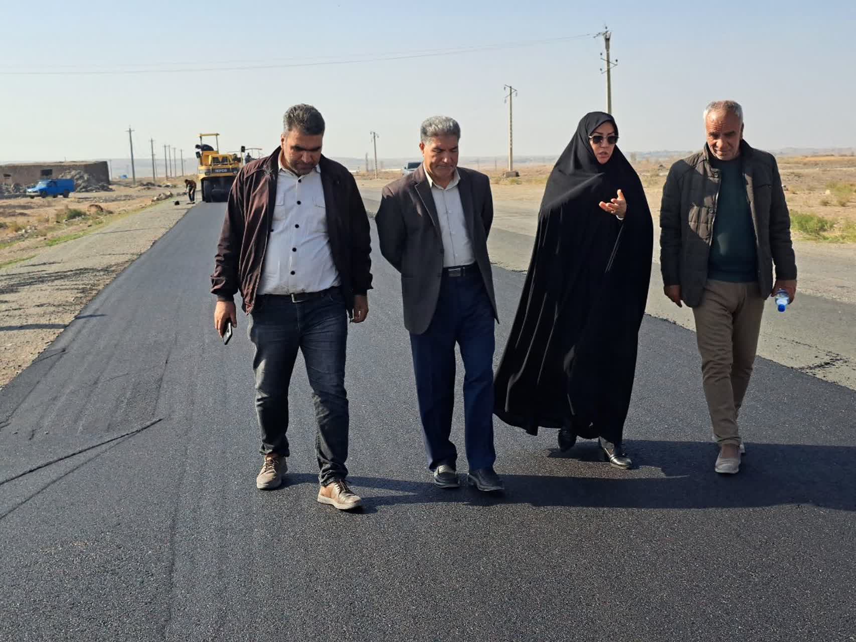 آغاز عملیات آسفالت‌ریزی محور پلدشت-مرگنلر