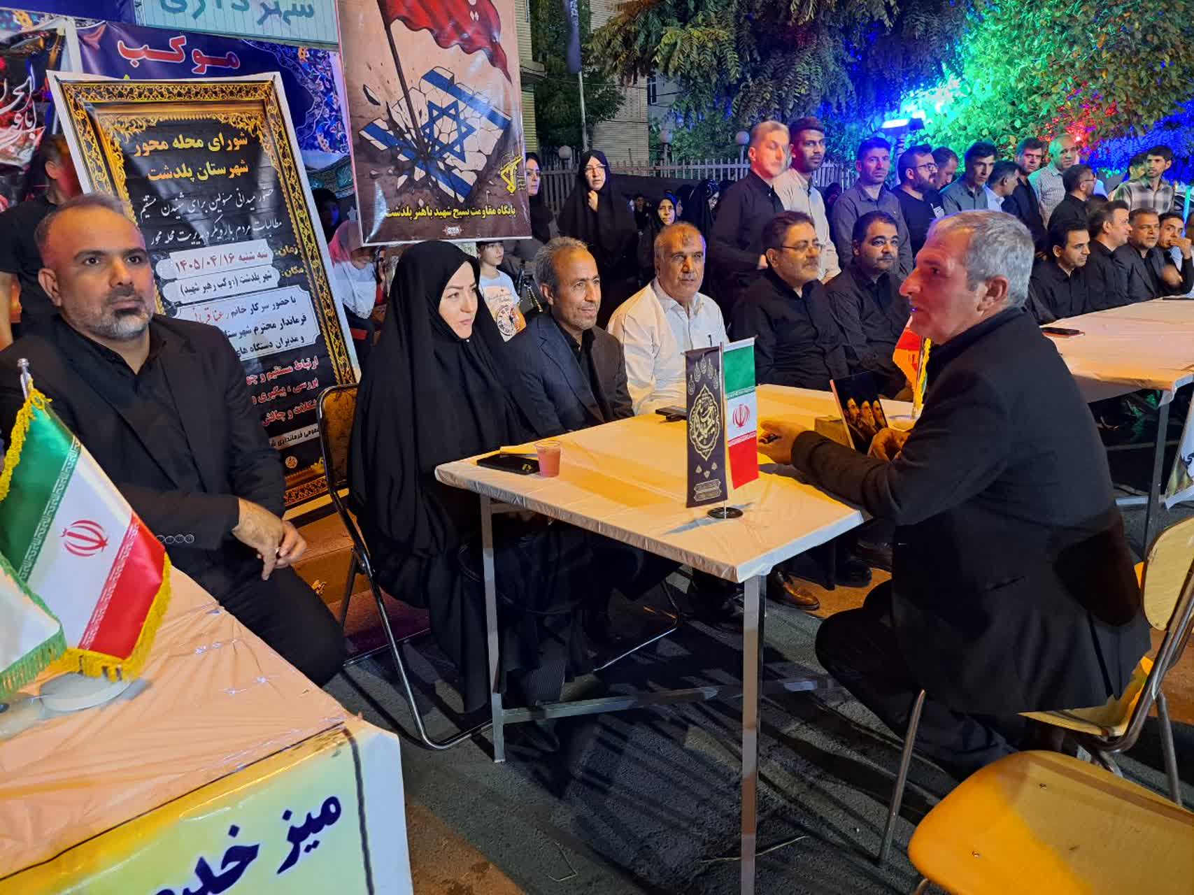 برگزاری میز ارتباطات مردمی و شورای مدیریت محلهمحور با حضور فرماندار شهرستان پلدشت