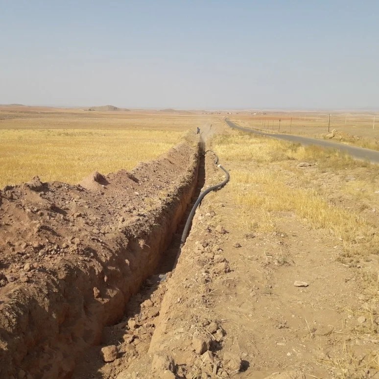 بازدید فرماندار شهرستان پلدشت از پروژه بازسازی خط انتقال آب شرب روستا های بخش ارس