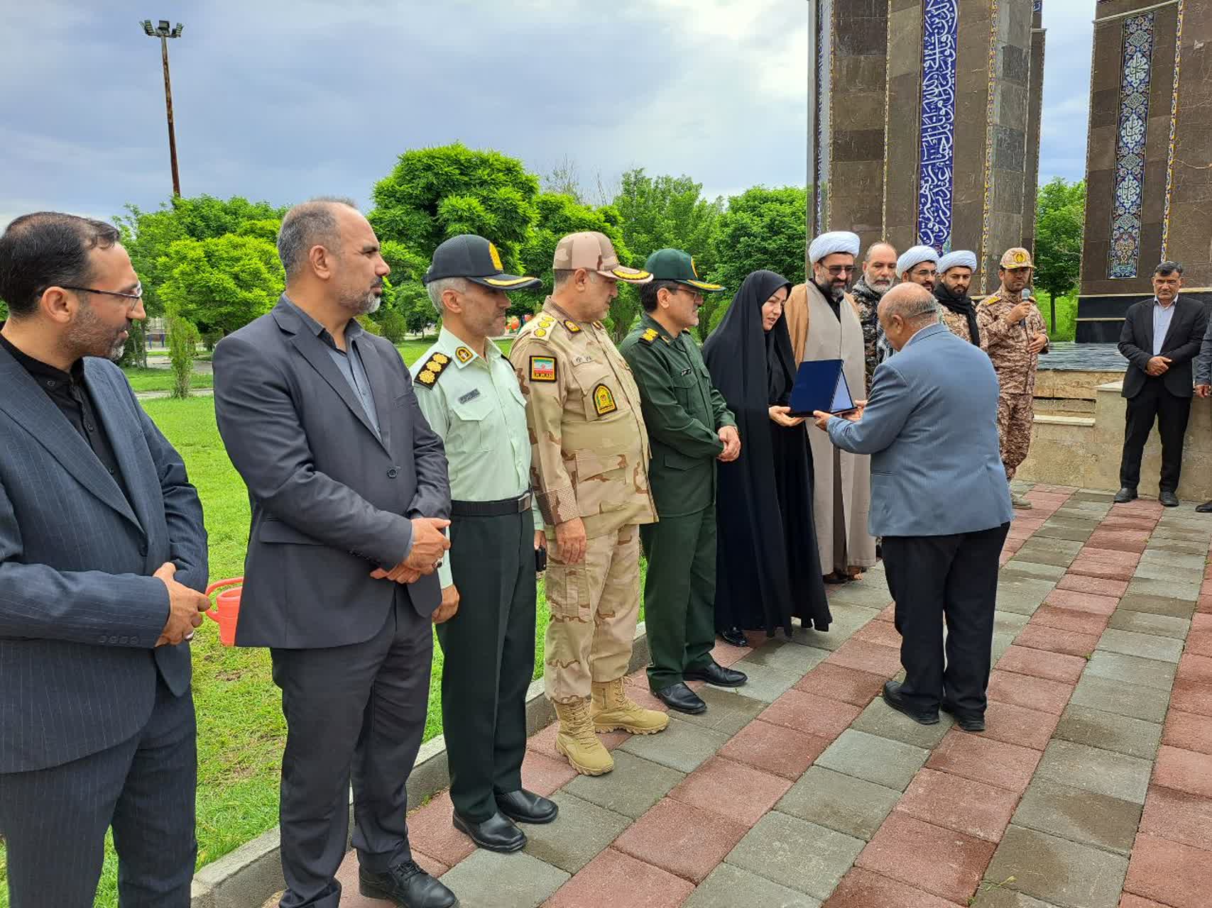 برگزاری مراسم رژه خودرویی به مناسبت سالروز فتح خرمشهر در شهرستان پلدشت