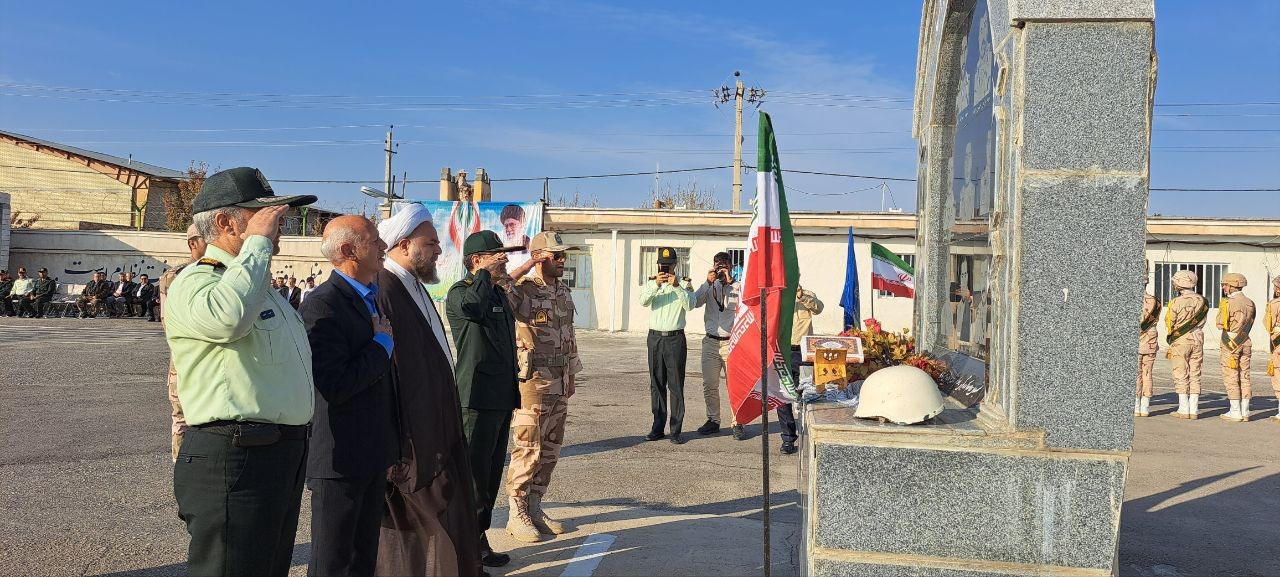 صبحگاه مشترک نیروهای مسلح شهرستان پلدشت