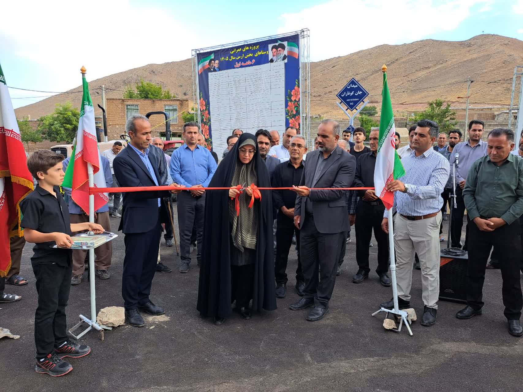 بهرهبرداری از طرح هادی و آسفالت معابر روستای دیوانخانه