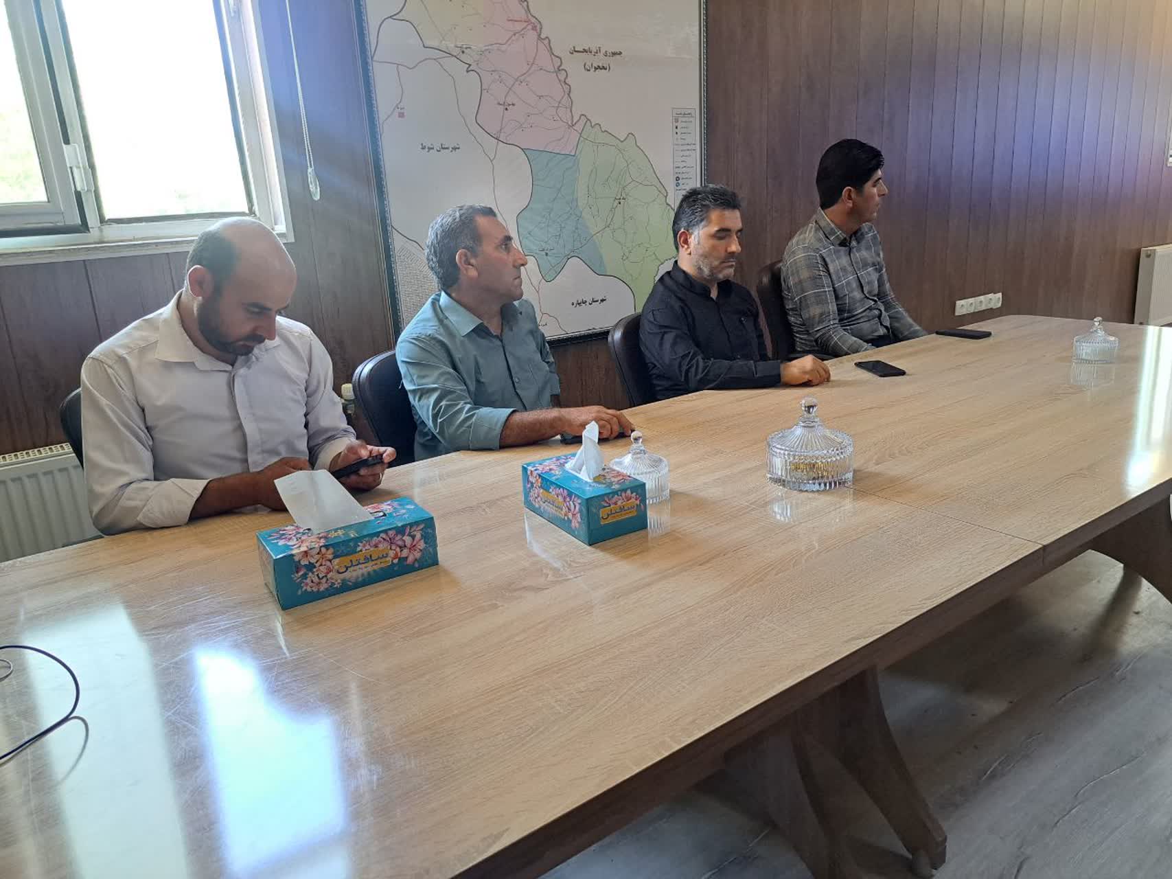 شتاببخشی به توسعه روستاها با نهضت آسفالتریزی در شهرستان پلدشت
