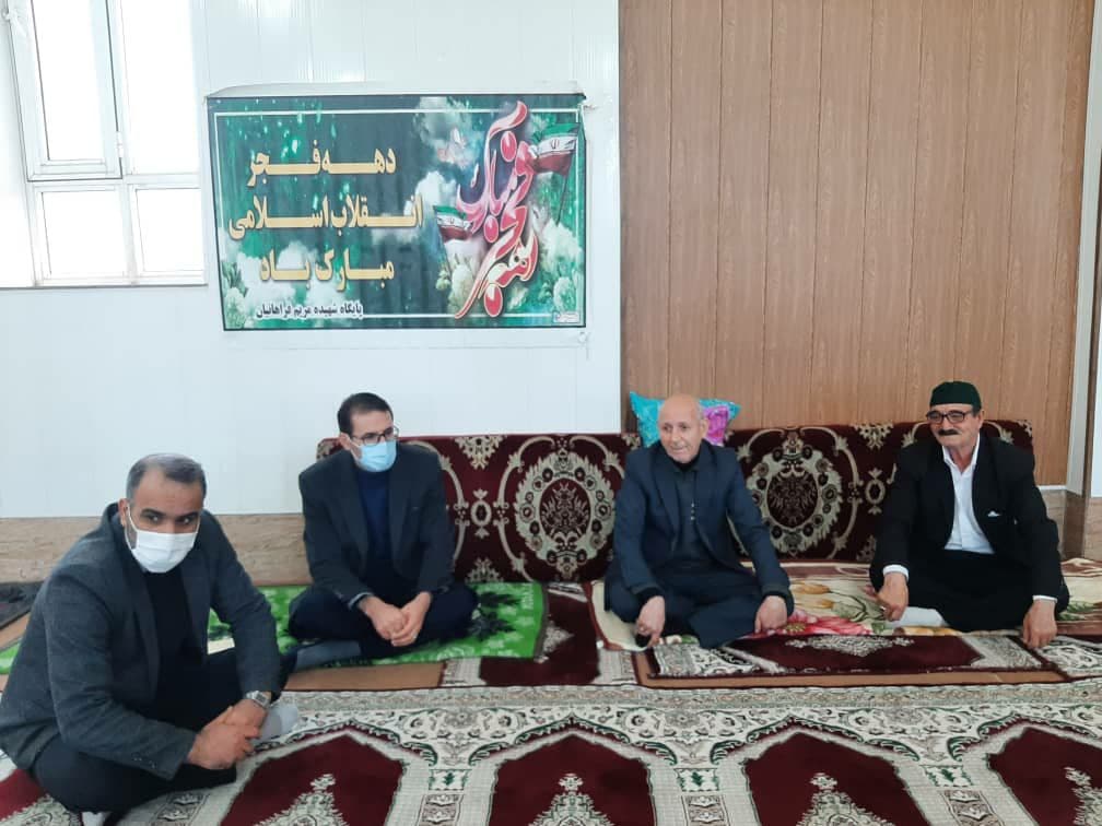 بازدید فرماندار پلدشت از روستاهای بخش مرکزی شهرستان و دیدار چهره به چهره با مردم