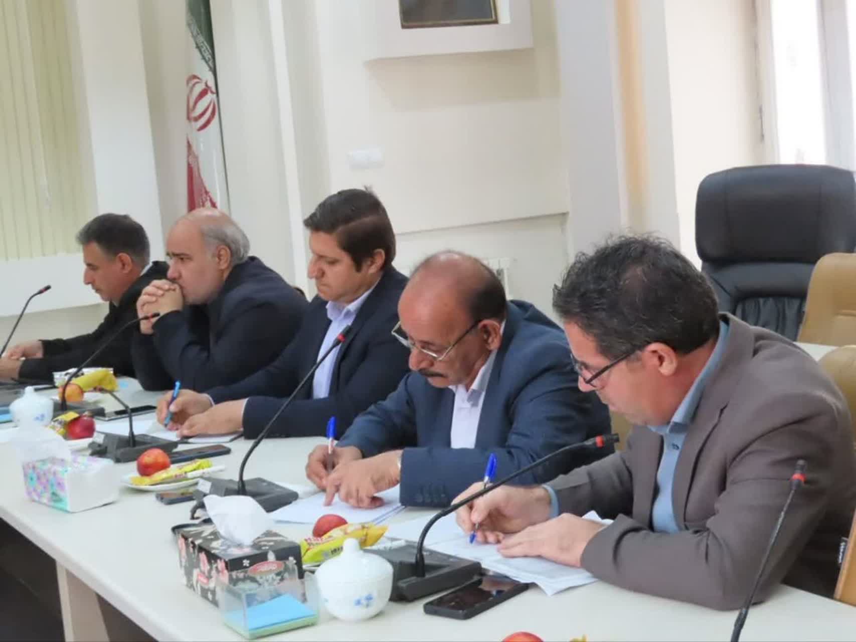 خواستار تأمین و تحویل دقیق، مستمر و بهموقع آب در کانال اصلی دشت نازک در محدوده سرزمینی شهرستان پلدشت شد