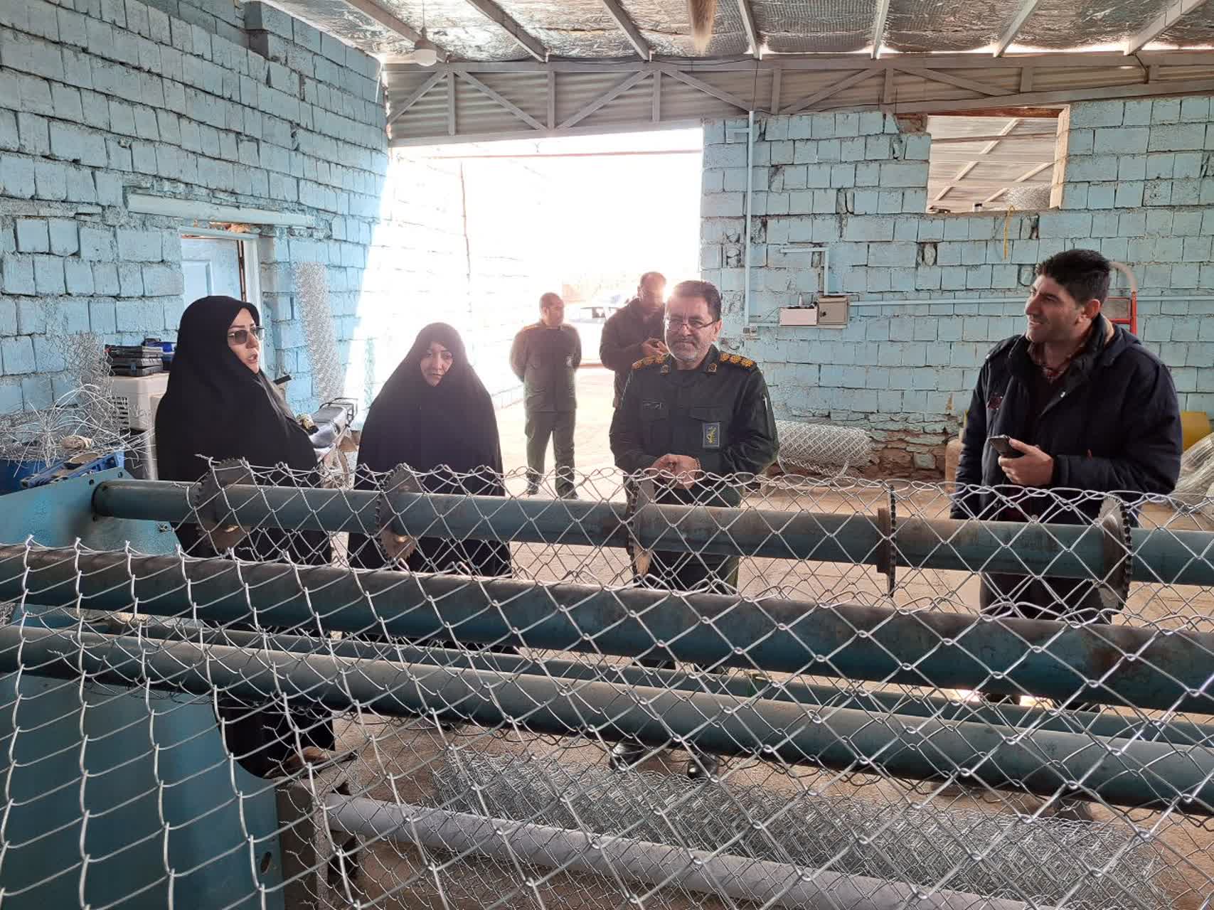 از تولیدات داخلی و اشتغال‌زایی در مناطق روستایی حمایت می شود