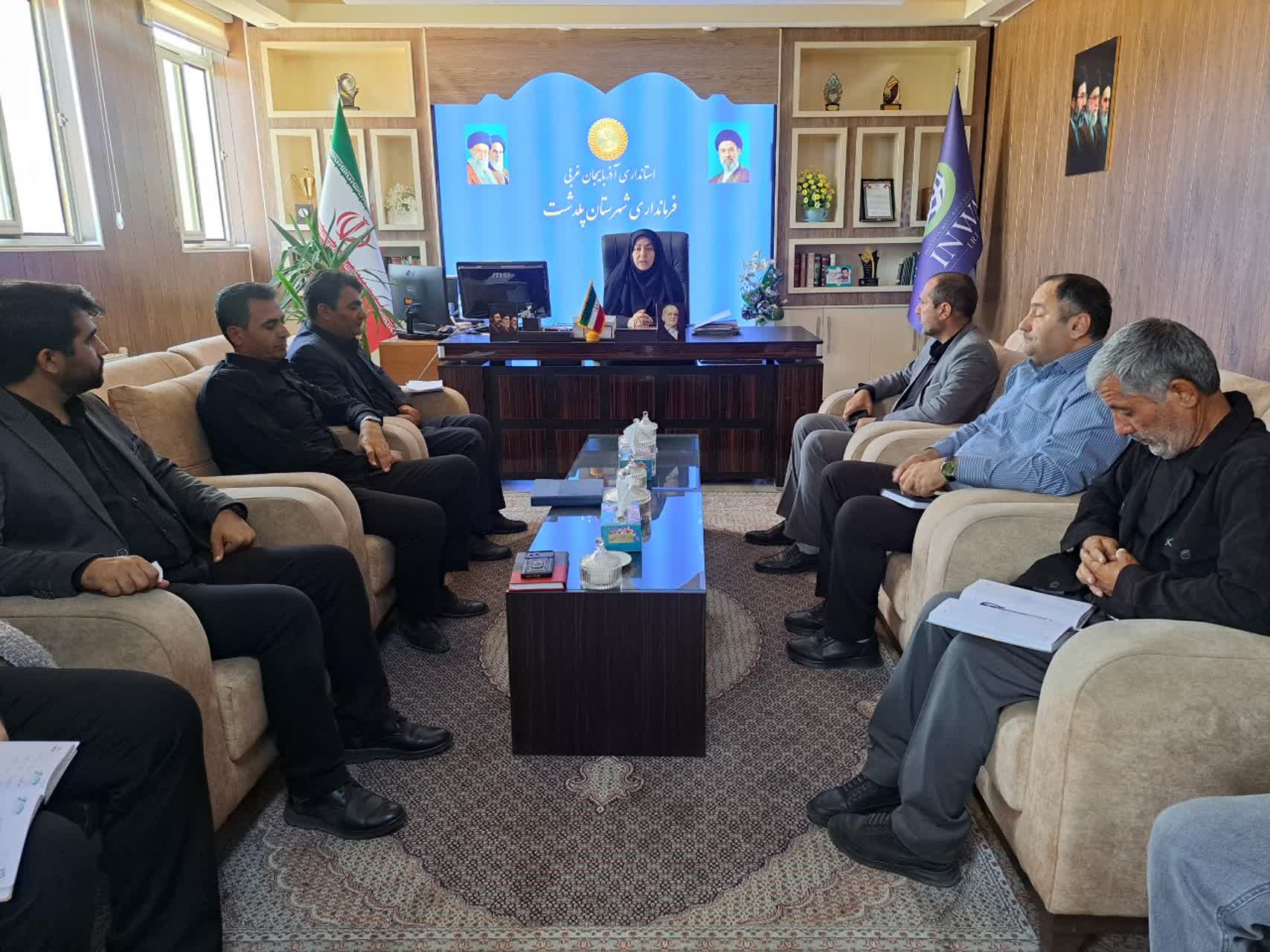 شتاببخشی به توسعه روستاها با نهضت آسفالتریزی در شهرستان پلدشت