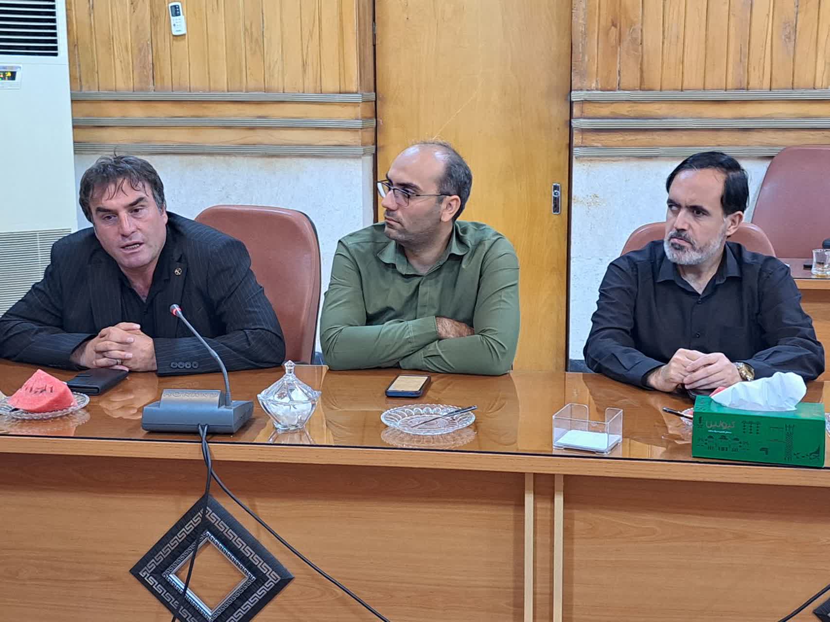 نشست فرماندار پلدشت با فعالین و اصحاب رسانه شهرستان+تصاویر