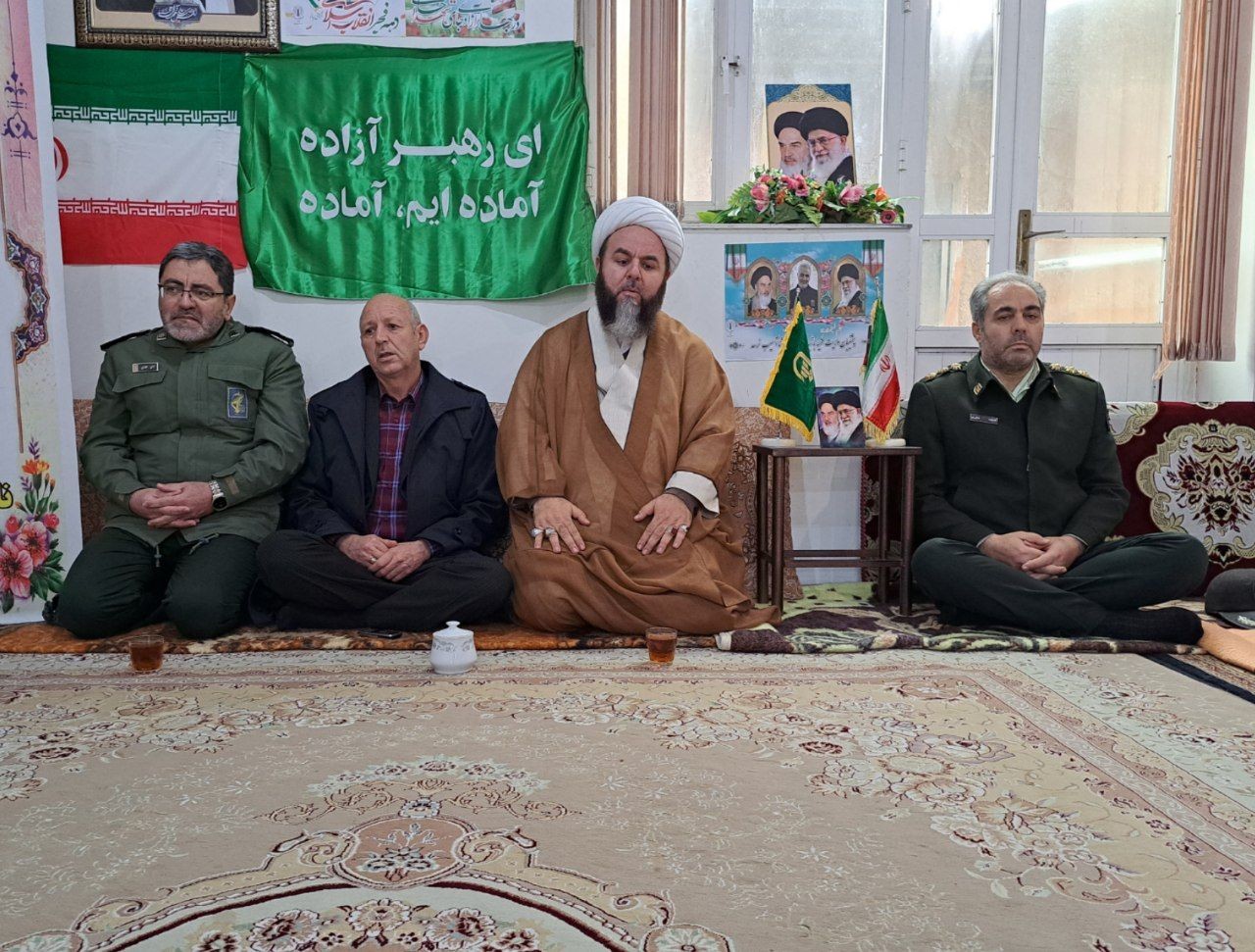دیدار فرماندار و اعضای شورای اداری شهرستان با امام جمعه پلدشت