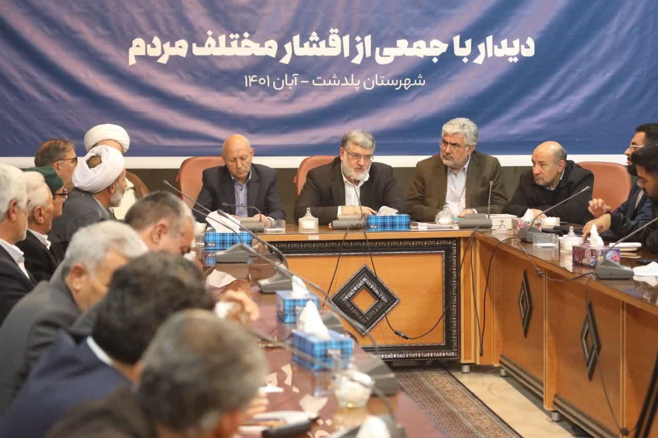 آلبوم تصویری / دیدار استاندار آذربایجانغربی با جمعی از اقشار مختلف مردم شهرستان پلدشت