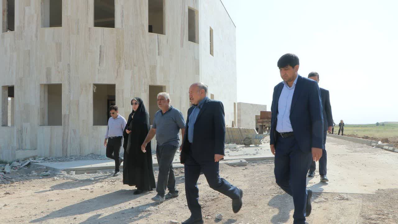 پیگیری میدانی مسائل حوزه ترانزیت و بازدید از پروژه‌های زیرساختی حمل‌ونقل در شهرستان پلدشت