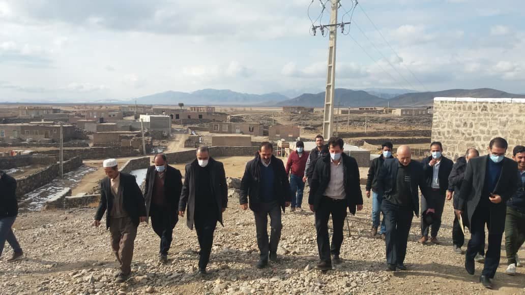 بازدید فرماندار پلدشت از روستاهای بخش مرکزی شهرستان و دیدار چهره به چهره با مردم