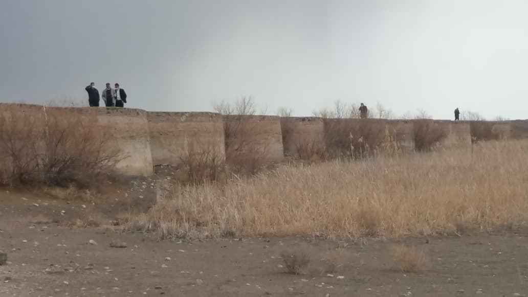 آلبوم تصویری// بازدید فرماندار پلدشت از آب انبار تاریخی پناه کندی و بررسی اخرین وضعیت دیواره سد و اتخاذ تمهیدات لازم در راستای آبگیری مجدد آب انبار