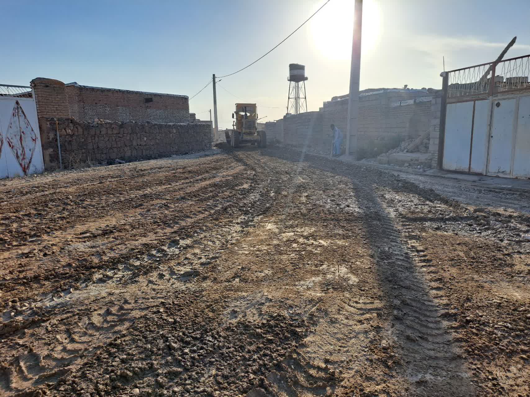 اختصاص 4 میلیارد تومان اعتبار برای زیرسازی معابر روستای قارقلوق علیاء؛ فرماندار پلدشت از پیشرفت عملیات اجرایی بازدید کرد