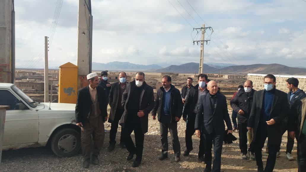 بازدید فرماندار پلدشت از روستاهای بخش مرکزی شهرستان و دیدار چهره به چهره با مردم