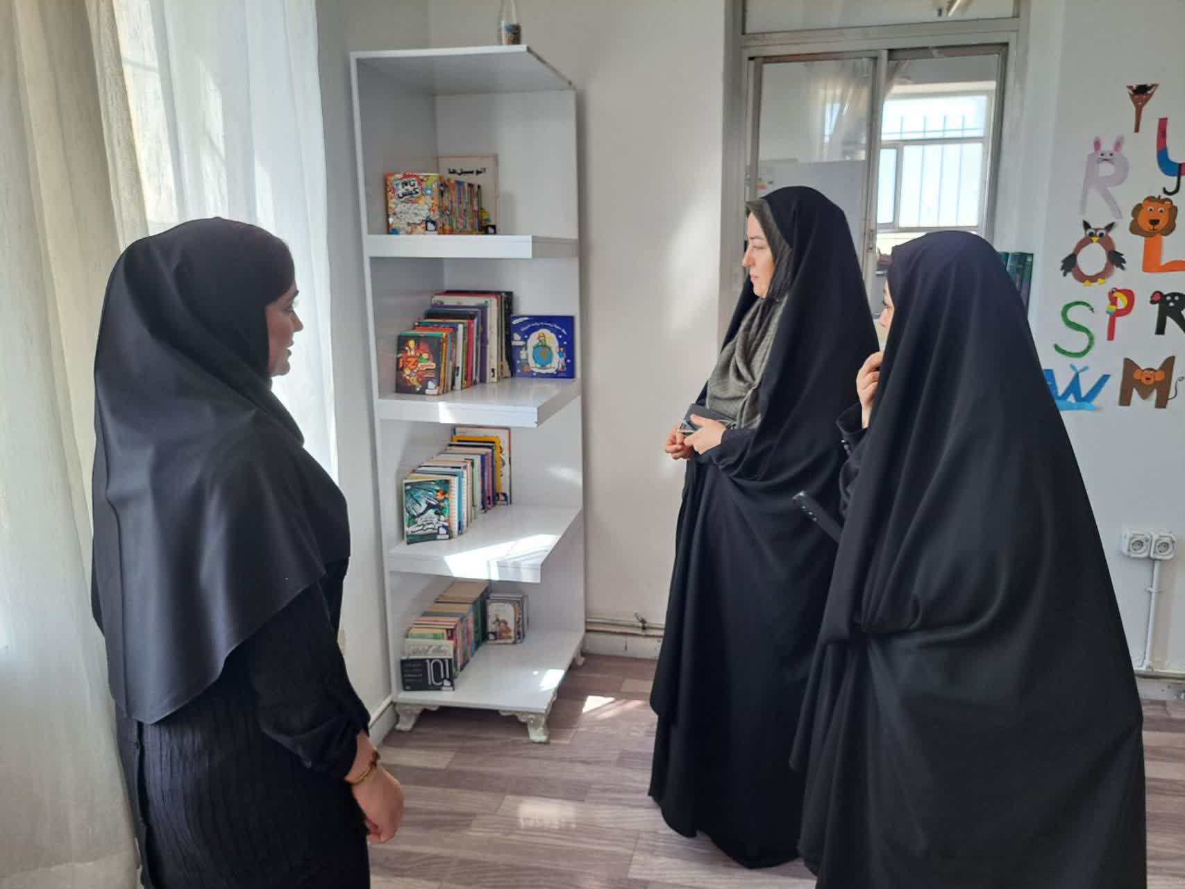 بازدید فرماندار پلدشت از فعالیتهای مسئولیت اجتماعی شرکت طرابرسان در روستای شهرک میلاد
