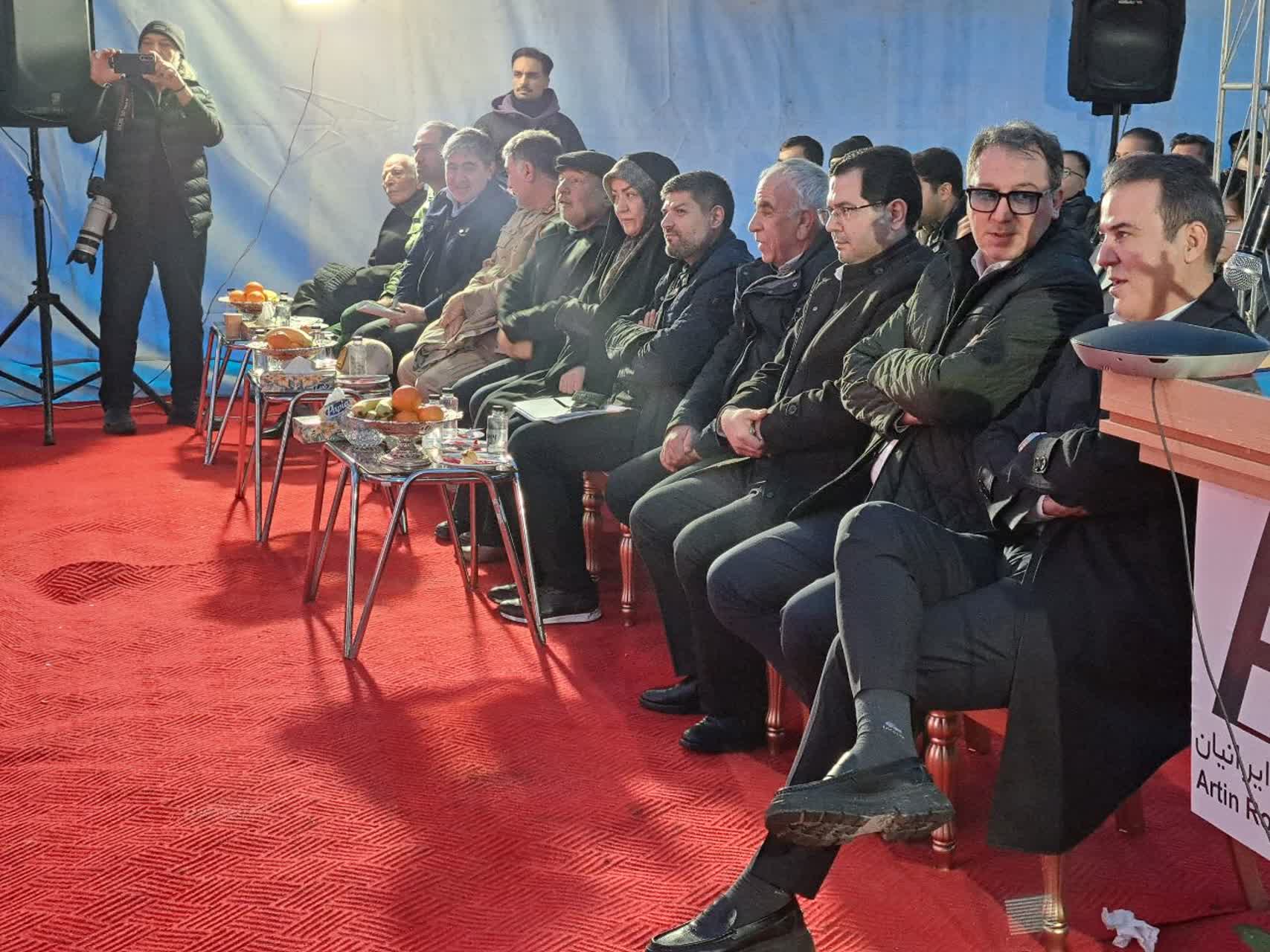 آغاز بهره‌برداری از نیروگاه خورشیدی پلدشت با دستور رئیس‌جمهور