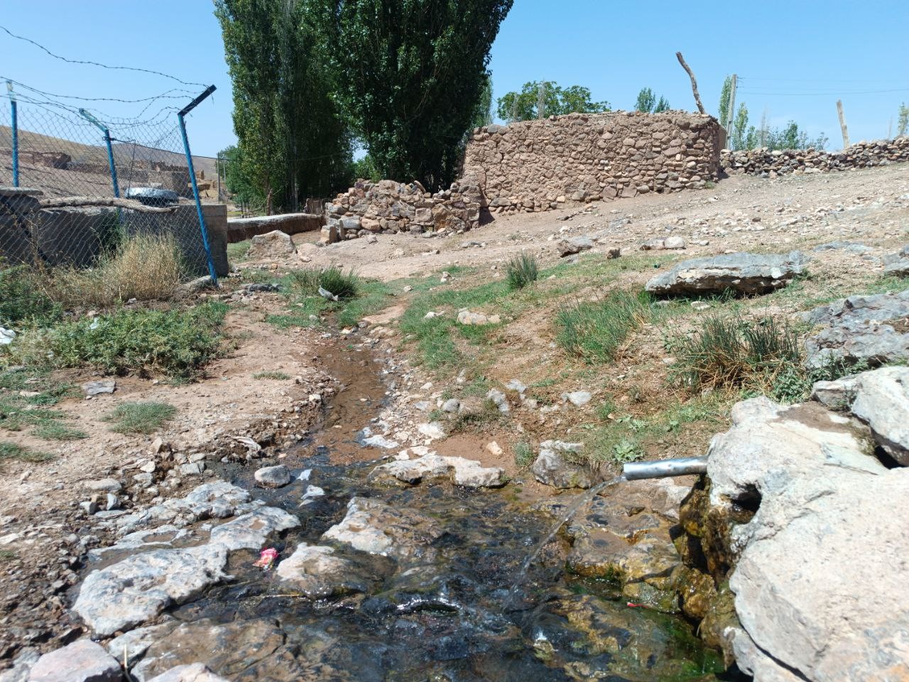 حضور و بازدید فرماندار پلدشت از روستاهای دورافتاده بخش ارس