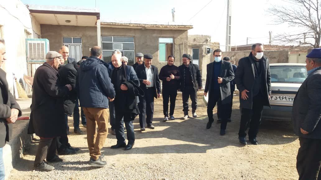 بازدید فرماندار پلدشت از روستاهای بخش مرکزی شهرستان و دیدار چهره به چهره با مردم