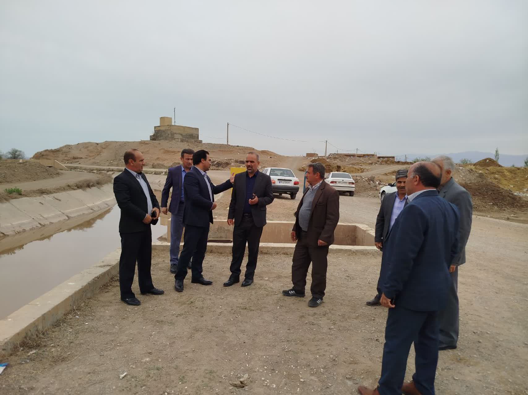بازدید معاون سیاسی، امنیتی و اجتماعی فرمانداری پلدشت از مقسم روستای تپهباشی و مقسم آب رهاسازی شده از سد آغچای دشت نازک