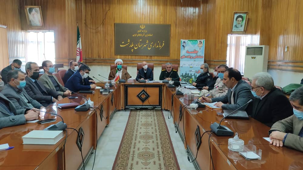 وظیفه ماست دست آورد های انقلاب اسلامی را حفظ نماییم و آثار ارزشمند انقلاب اسلامی را بین جوانان نشر دهیم