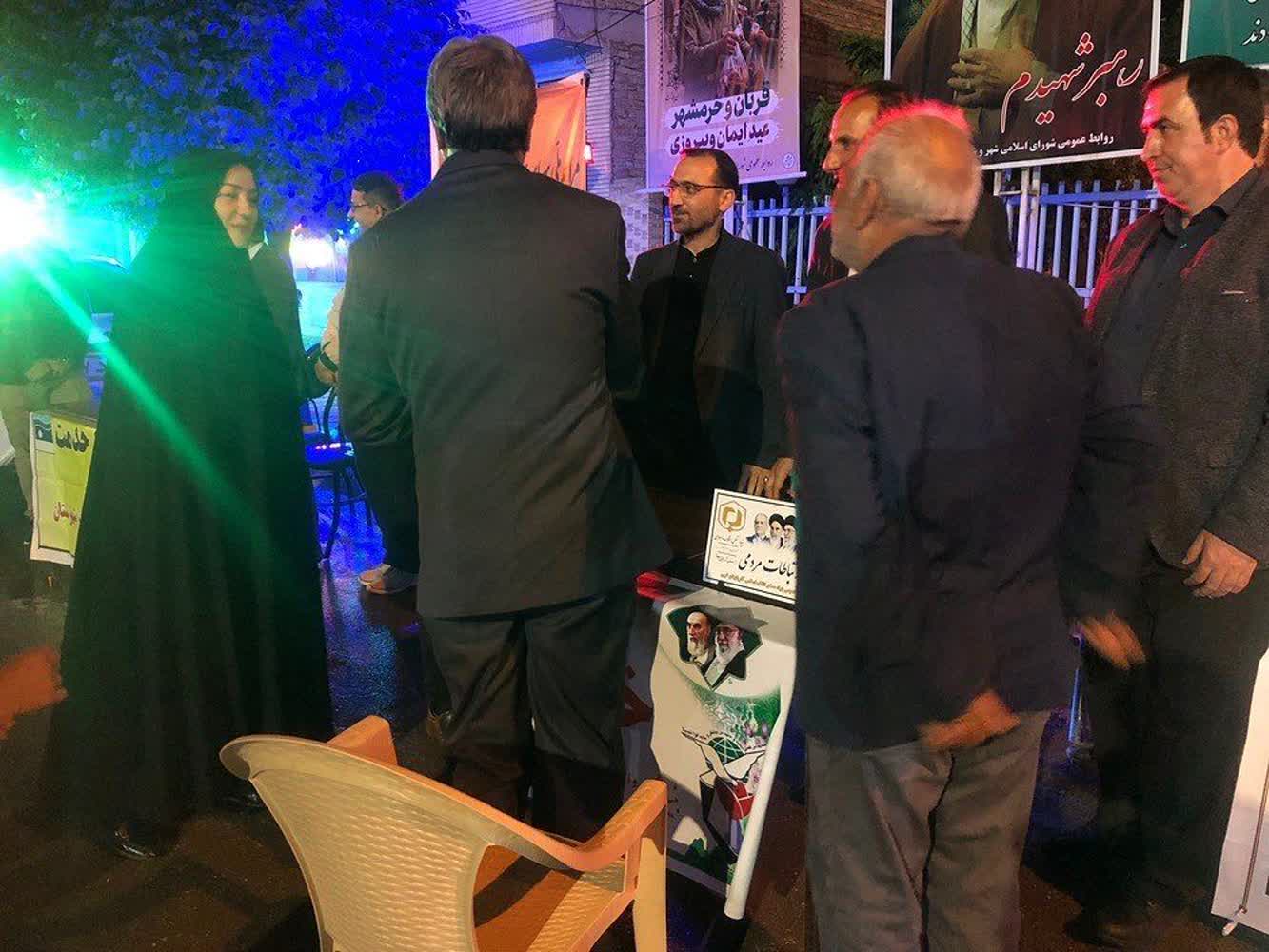 برپایی میز ارتباطات مردمی دستگاه های اجرایی شهرستان پلدشت در رزمگاه شبانه