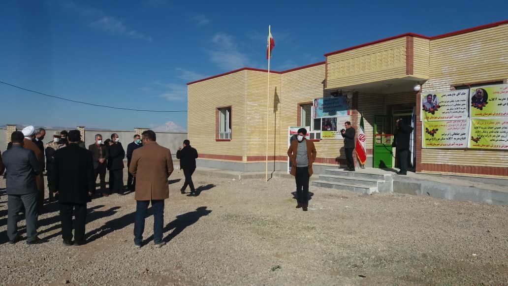 افتتاح و بهره برداری از مدرسه 6 کلاسه "سردار رشید اسلام حاج قاسم سلیمانی" در محل مسکن مهر شهر پلدشت
