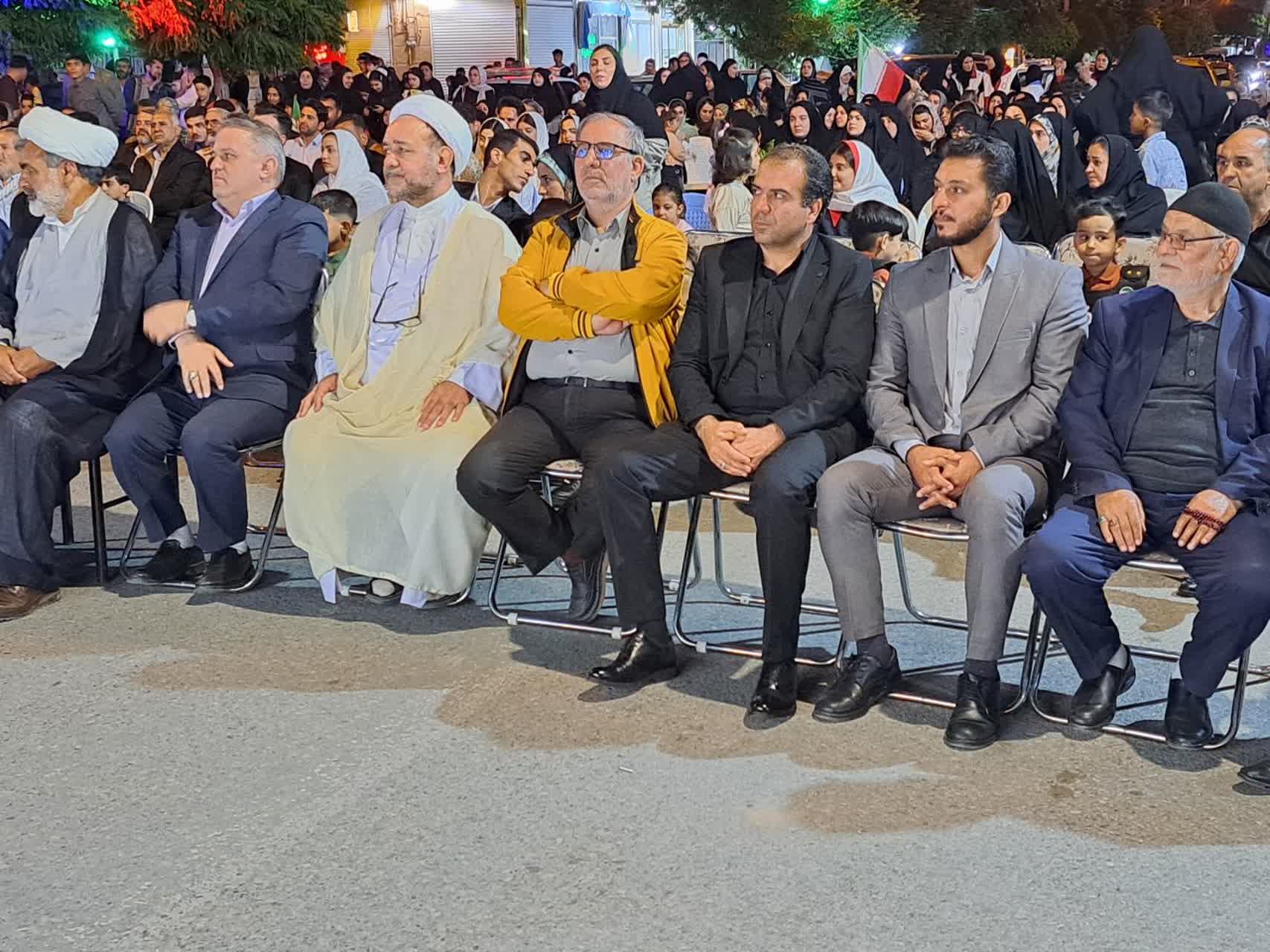 در راستای ترویج فرهنگ ازدواج آسان؛ 11 زوج جوان در شهرستان پلدشت تجلیل شدند